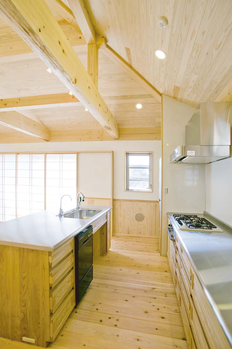 深建工房の自然素材の建具・家具