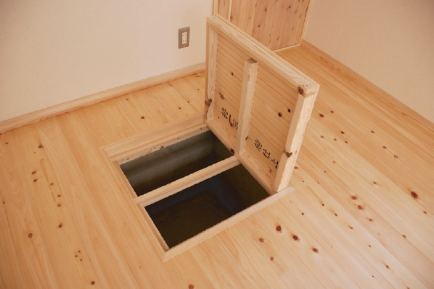 床下収納特集