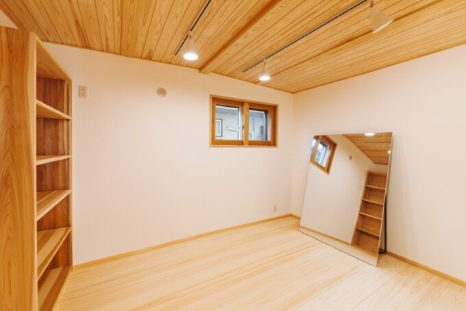 2軒の自然住宅 “八王子の家と町田の家” 完成！