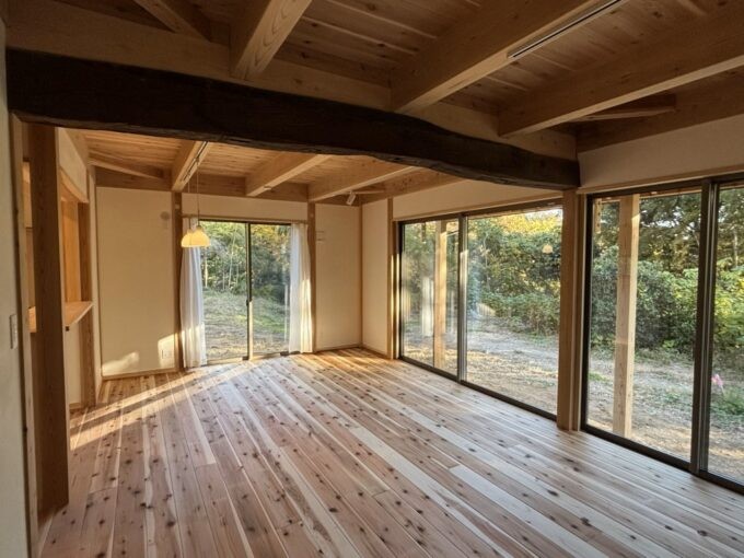 2軒の自然住宅 “八王子の家と町田の家” 完成！